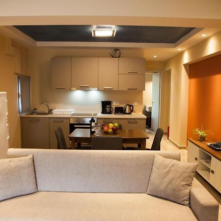 Paporas Apartments สโวโรนาตา ภายนอก รูปภาพ